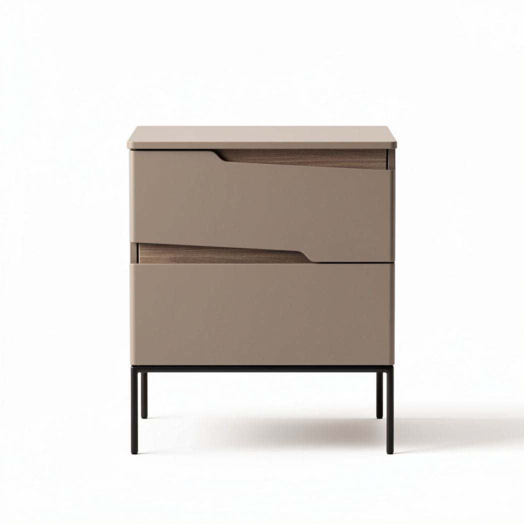 Nachtkastje met twee lades van MDF in beige en zwart met afmetingen 50 x 45 x 40cm